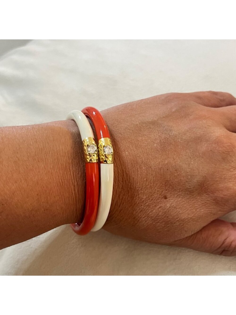 BudhaGirl Womens Small Coral Ivory Yin Yang All Weather Bangles Bracelet NWOT - Picture 2 of 5